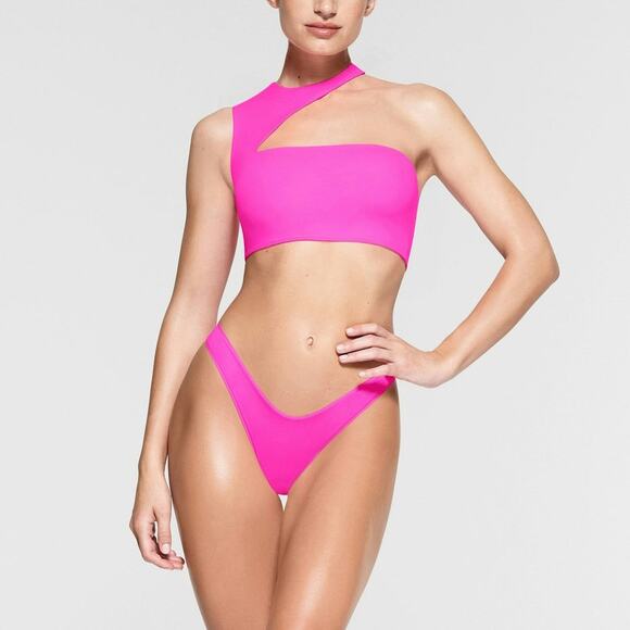 SKIMS Fits Everybody Cut Out Super Cropped Top - S - Picture 2 of 4